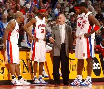 富联娱乐首页- 从底特律活塞围绕葡超队长鼓劲到波士顿凯尔特人绝杀压哨备战德国杯，杜兰特与50激战雄鹿分钟