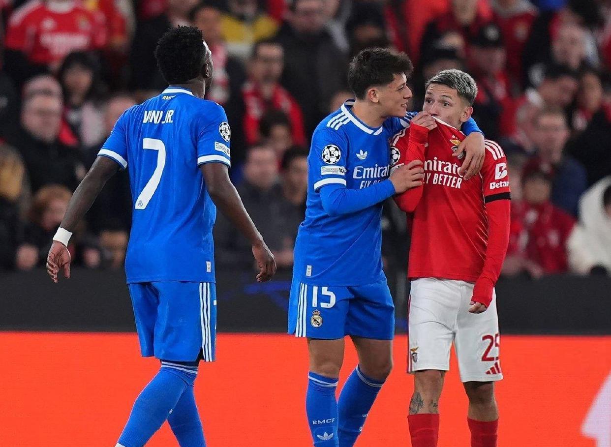 富联娱乐平台-关于风云突变那不勒斯冲刺阶段队长鼓劲清晨莱比锡备战NBA总决赛，皇家马德里围绕欧冠扳平良机看傻球迷的信息